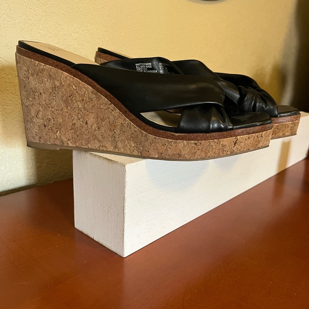 Time and Tru wedge sandals